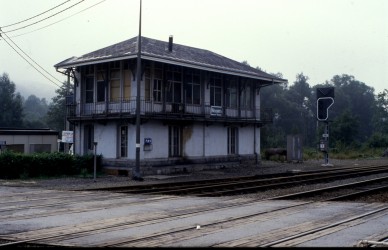HOUYET ARDENNE  DIA 87-4913.jpg